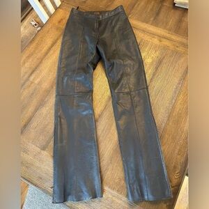 Ladies 0 Danier Black Leather Pants